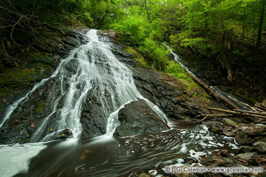 Wyllys Forgotten (Wyllys Falls, Manchester, Connecticut)